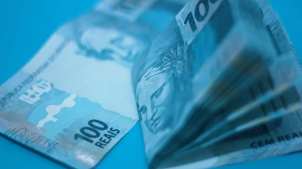 Descobrindo quanto rende 1 milhão na poupança por mês