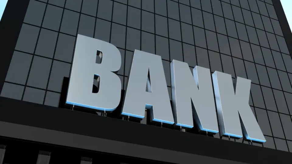 Horário de funcionamento dos bancos hoje: Bradesco, Itaú e lotéricas em dias úteis e feriados
