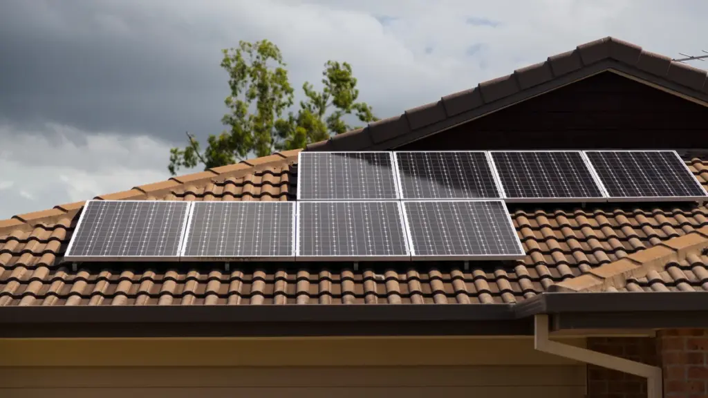 Quantos painéis solares para uma casa cálculo pelo consumo